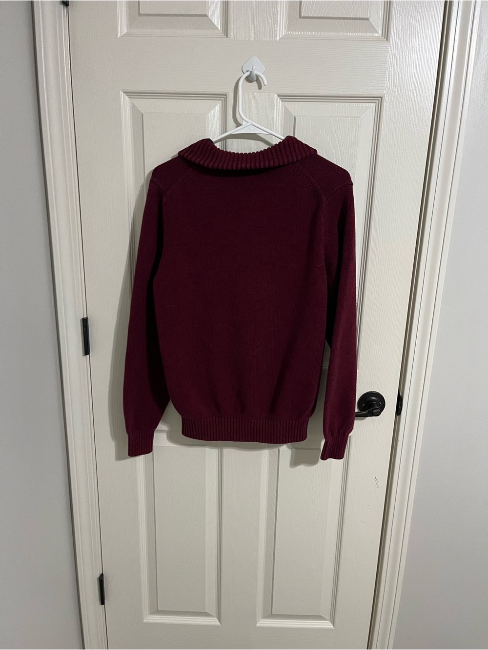 Izod Men's Red Knit Sweater - Picture 5 of 5